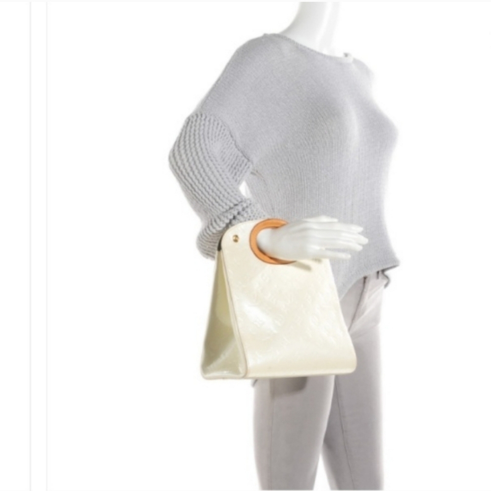 GORGEOUS LOUIS VUITTON Maple Pearl Vernis bag